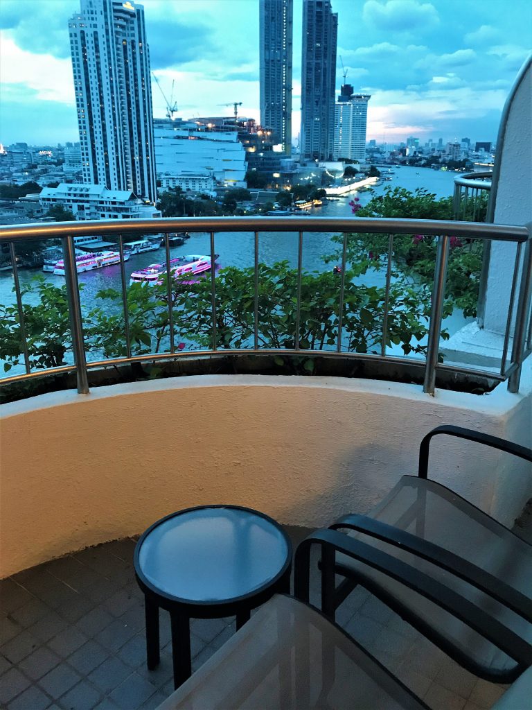 Krungthep Wing Deluxe balcony room